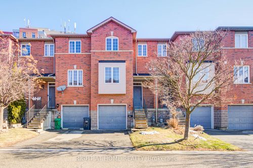 9-120 Railroad St, Brampton, ON, L6X5A1 | Card Image
