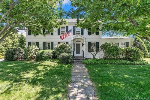 15 Willard Ave, Madison, CT, 06443-3203 | Card Image