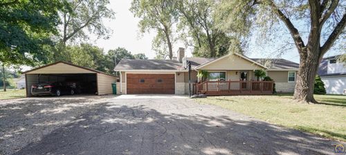 501 15th St, Valley Falls, KS, 66088-1353 | Card Image