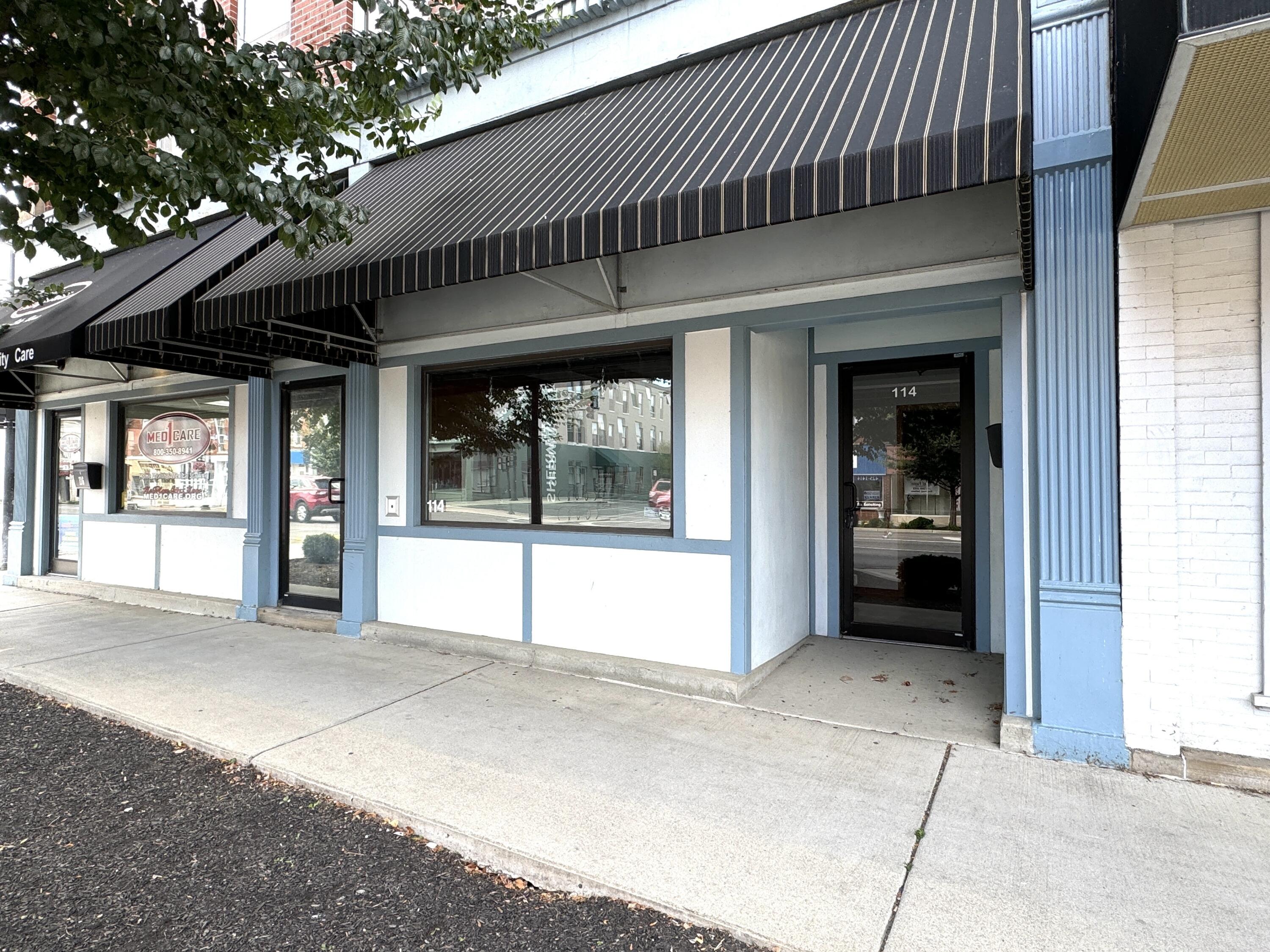 114 S Main St, Findlay, OH 45840