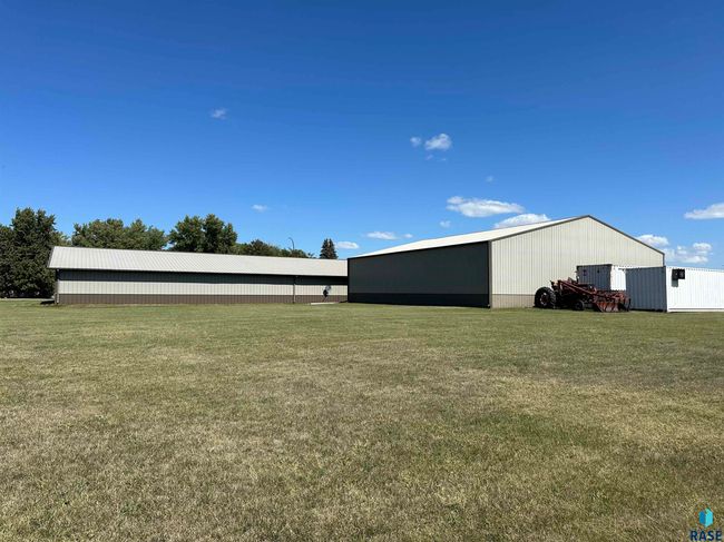 911 Sixth St, Home with 0 bedrooms, 2 bathrooms and null parking in Freeman SD | Image 81
