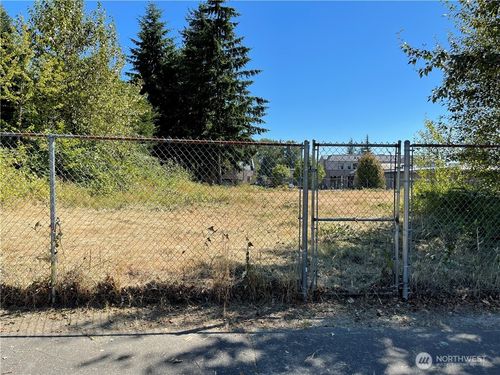 1726 Duvall Ave Ne, Renton, WA, 98059-3916 | Card Image