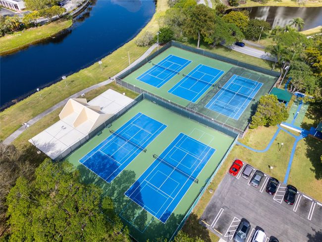 APT-803 - 2206 S Cypress Bend Dr, Condo with 2 bedrooms, 2 bathrooms and null parking in Pompano Beach FL | Image 36
