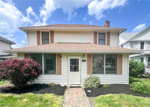 4803 Avenue B, Huron, OH, 44839-9709 | Card Image