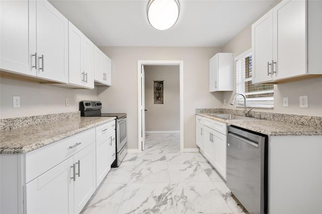4250 Nw 26 Th Ter, House other with 3 bedrooms, 2 bathrooms and null parking in Ocala FL | Image 8