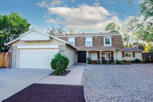 16320 Dartolo Rd, Ramona, CA, 92065-4607 | Card Image