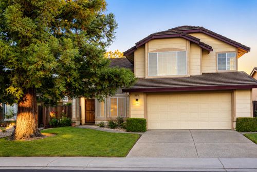 8874 Starfall Way, Elk Grove, CA, 95624-3226 | Card Image