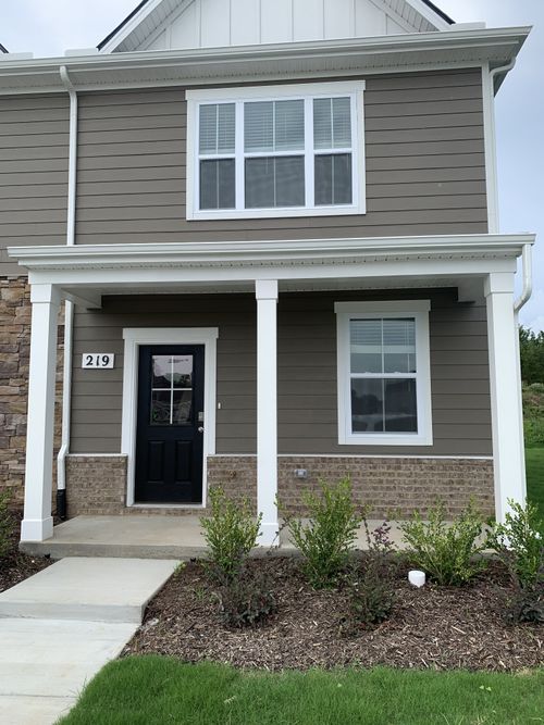 219 Catherine Ln, Lebanon, TN, 37087-4229 | Card Image