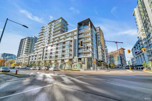 808-3333 Sexsmith Rd, Richmond, BC, V6X0R7 | Card Image