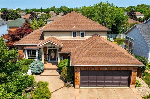119 Dorchester Dr, Grimsby, ON, L3M5H5 | Card Image