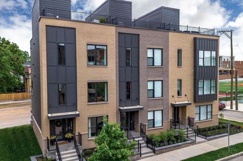 3020 Woodburn Ave, Cincinnati, OH, 45206-1416 | Card Image