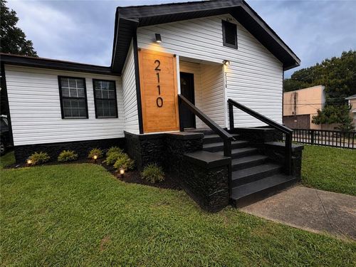 a-2110 Newnan St, East Point, GA, 30344-1721 | Card Image