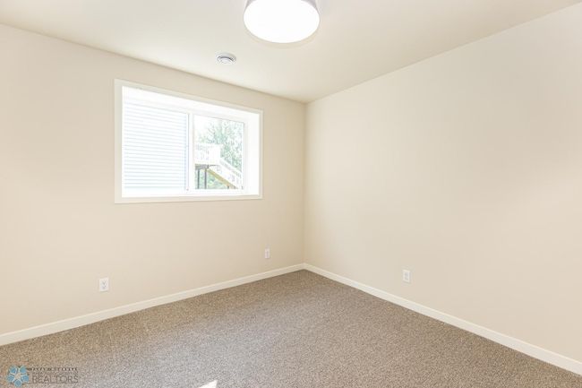Photos of Previous Model | Image 26