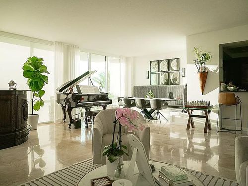apt-705-1819 Se 17th St, Fort Lauderdale, FL, 33316-3052 | Card Image