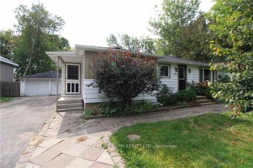 775 James St, Innisfil, ON, L9S2G6 | Card Image