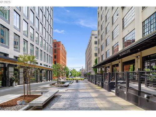 611-1400 Nw Irving St, Portland, OR, 97209-2210 | Card Image