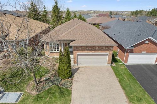 149 Devonshire Dr, New Hamburg, ON, N3A4L7 | Card Image