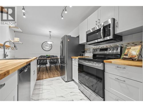 310-3180 De Montreuil Crt, Kelowna, BC, V1W3W4 | Card Image
