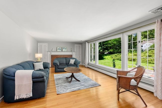 64 Bakers Hill Rd, House other with 4 bedrooms, 3 bathrooms and 8 parking in Weston MA | Image 5