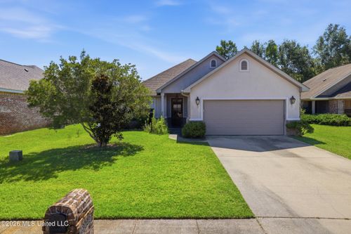 13022 Oakberry Ln, Gulfport, MS, 39503-3675 | Card Image