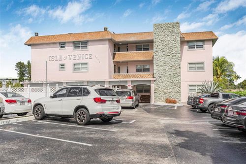 apt-301-2775 Taft St, Hollywood, FL, 33020-2914 | Card Image