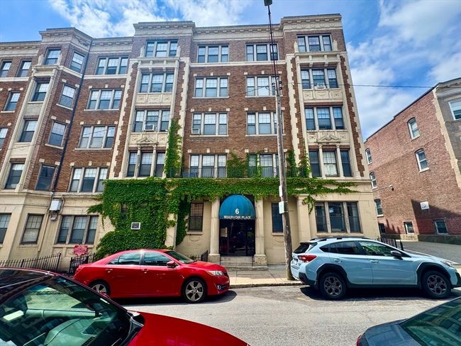APT-3 - 6 Sutherland Rd, Condo with 2 bedrooms, 1 bathrooms and null parking in Boston MA | Image 13