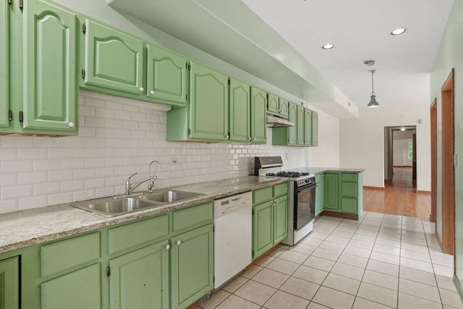 APT-3S - 5314 S Drexel Ave, Condo with 3 bedrooms, 2 bathrooms and 1 parking in CHICAGO IL | Image 8
