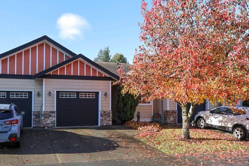 7-2728 1st St, Courtenay, BC, V9N4A4 | Card Image