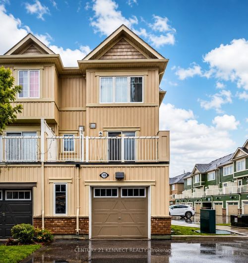 108-2500 Hill Rise Crt, Oshawa, ON, L1L0M6 | Card Image