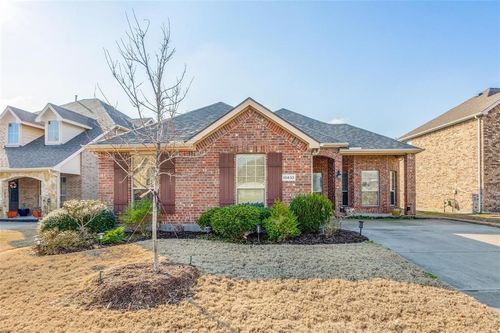10433 Flat Creek Trl, McKinney, TX, 75072-8991 | Card Image