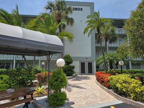 b1-2803 Victoria Way, Coconut Creek, FL, 33066-1327 | Card Image