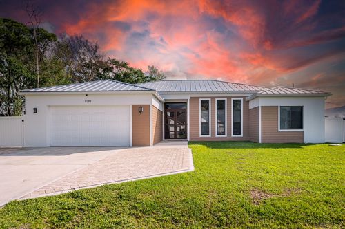 1199 Se Puritan Ln, Port Saint Lucie, FL, 34983-3225 | Card Image