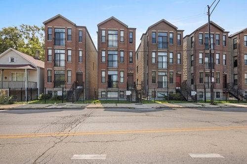 957 W 51st St, CHICAGO, IL, 60609-5176 | Card Image