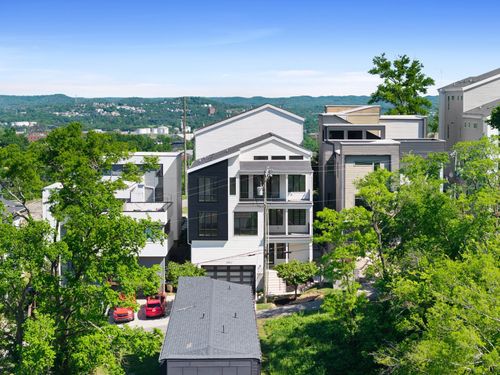2-3308 Trevor St, Nashville, TN, 37209-3958 | Card Image