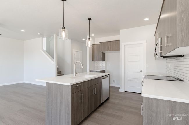 741 N Aleppo Way, House other with 3 bedrooms, 3 bathrooms and 2 parking in Meridian ID | Image 8
