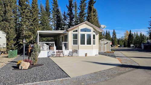 28-32351 Range Road 55, Sundre, AB, T0M1X0 | Card Image