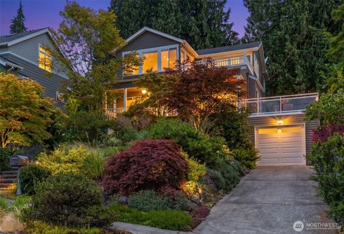 4821 53rd Ave S, Seattle, WA, 98118-1512 | Card Image