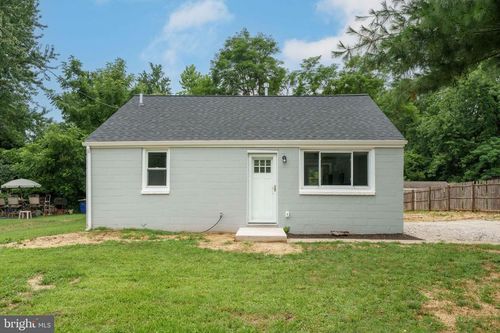 38 Buttonwood Ave, Historic New Castle, DE, 19720-3604 | Card Image