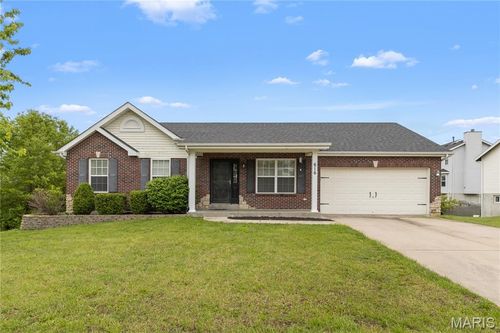 616 Stone Bend Trl, Wentzville, MO, 63385-3742 | Card Image