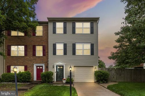 511 Clint Ln, FREDERICKSBURG, VA, 22405-2799 | Card Image