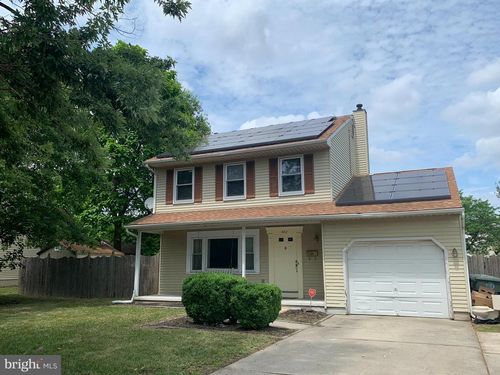 402 Carpenter St, GLASSBORO, NJ, 08028-1629 | Card Image