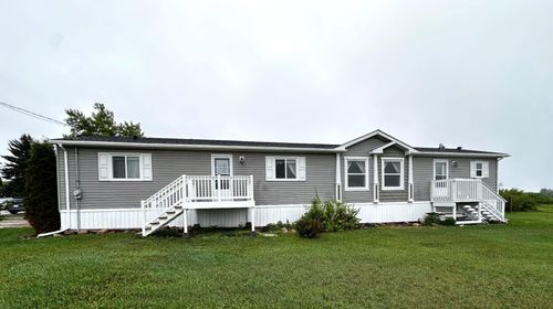 404&amp;412 3 Avenue, Bruce, AB, T0B0R0 | Card Image