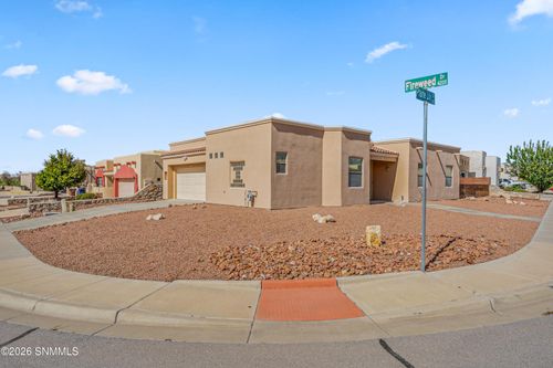 925 Prairie Lily Drive, Las Cruces, NM, 88007 | Card Image