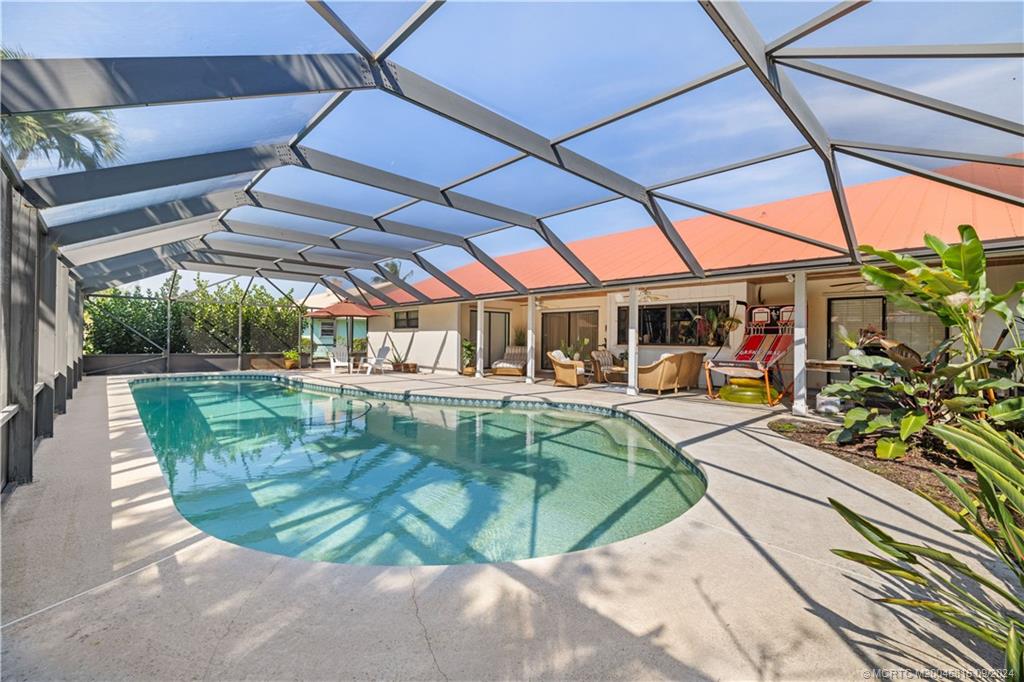 Sterling Cir, Stuart, FL 34997