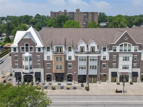 apt-402-1846 Front St, Cuyahoga Falls, OH, 44221-3961 | Card Image