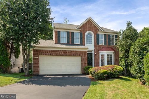 7873 Cranford Farm Cir, LORTON, VA, 22079-2148 | Card Image