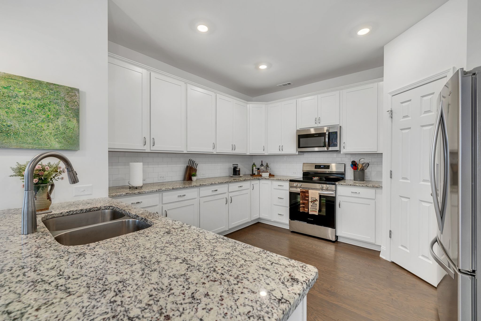Laurelstone Dr, Murfreesboro, TN 37130