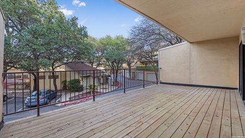 apt-405-8642 Fredericksburg Rd, San Antonio, TX, 78240-1277 | Card Image