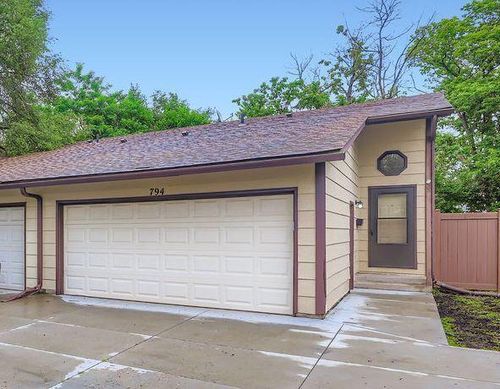 794 Agate St, Saint Paul, MN, 55117-5515 | Card Image
