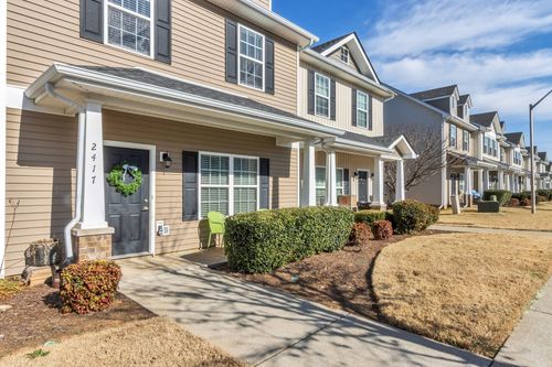 2417 New Holland Cir, Murfreesboro, TN, 37128-8272 | Card Image